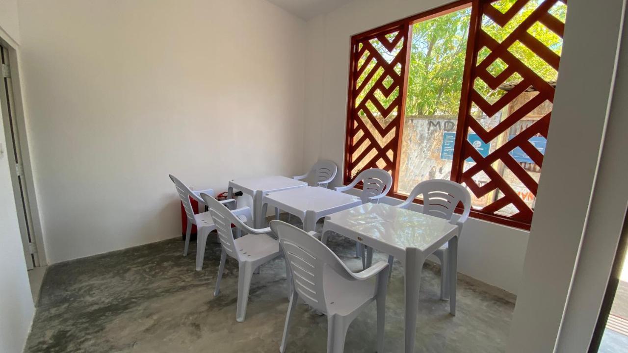 Raalhu Dhangethi住宿加早餐旅馆 外观 照片