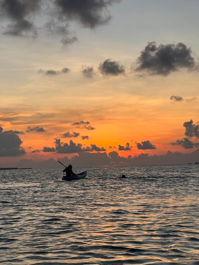 Raalhu Dhangethi住宿加早餐旅馆 外观 照片