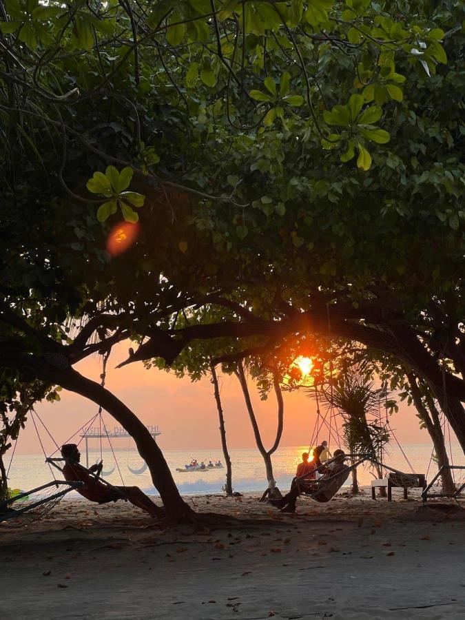 Raalhu Dhangethi住宿加早餐旅馆 外观 照片